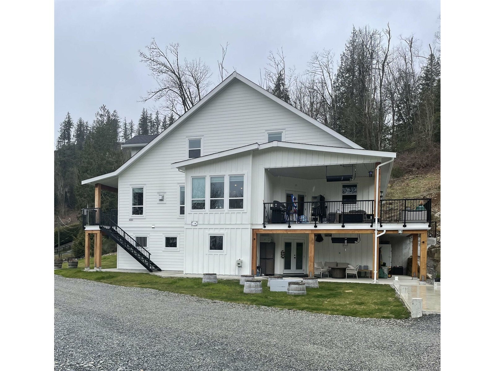 Property Photo: 34821 Ferndale BC V2V 7C8