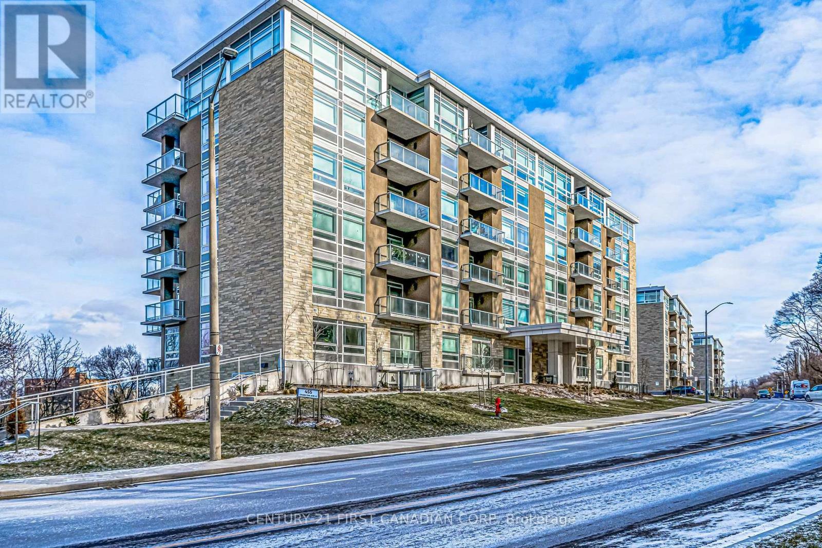 Property Photo: 455 Charlton Avenue 103 ON L8N 0B2