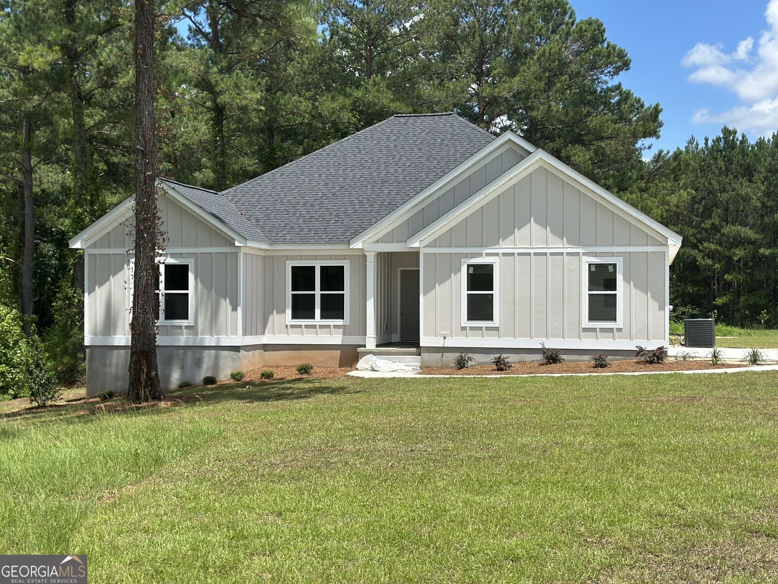 Property Photo:  551 Woodridge Lane  GA 39827 