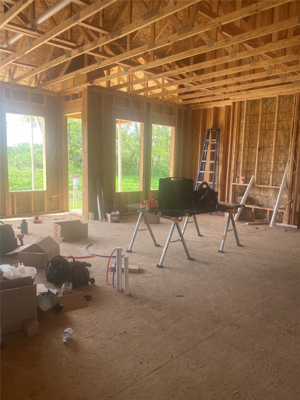 Property Photo: 1350 SE Menlo Drive IA 50263