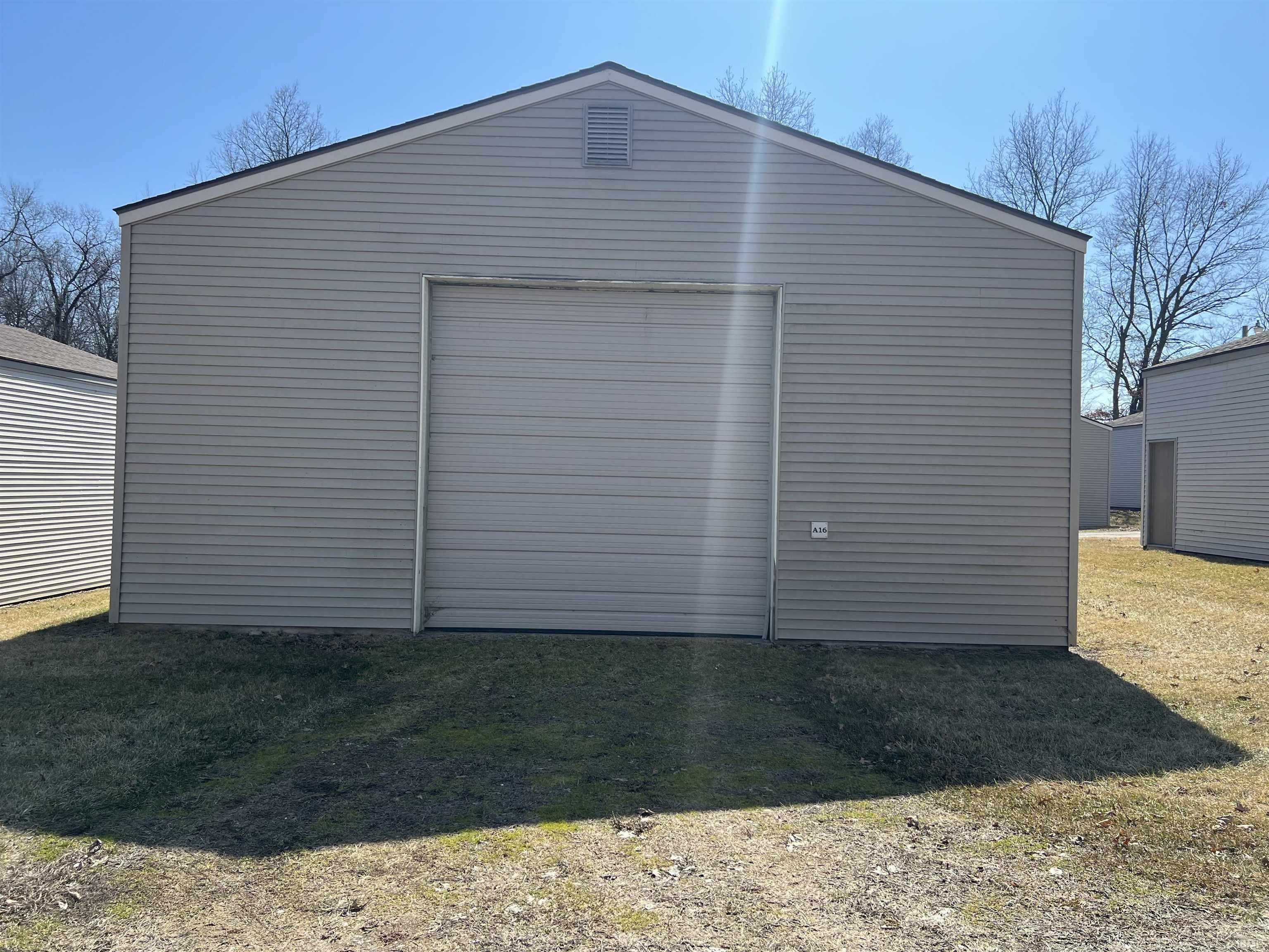 Property Photo:  6828 N 300 W  IN 46737 