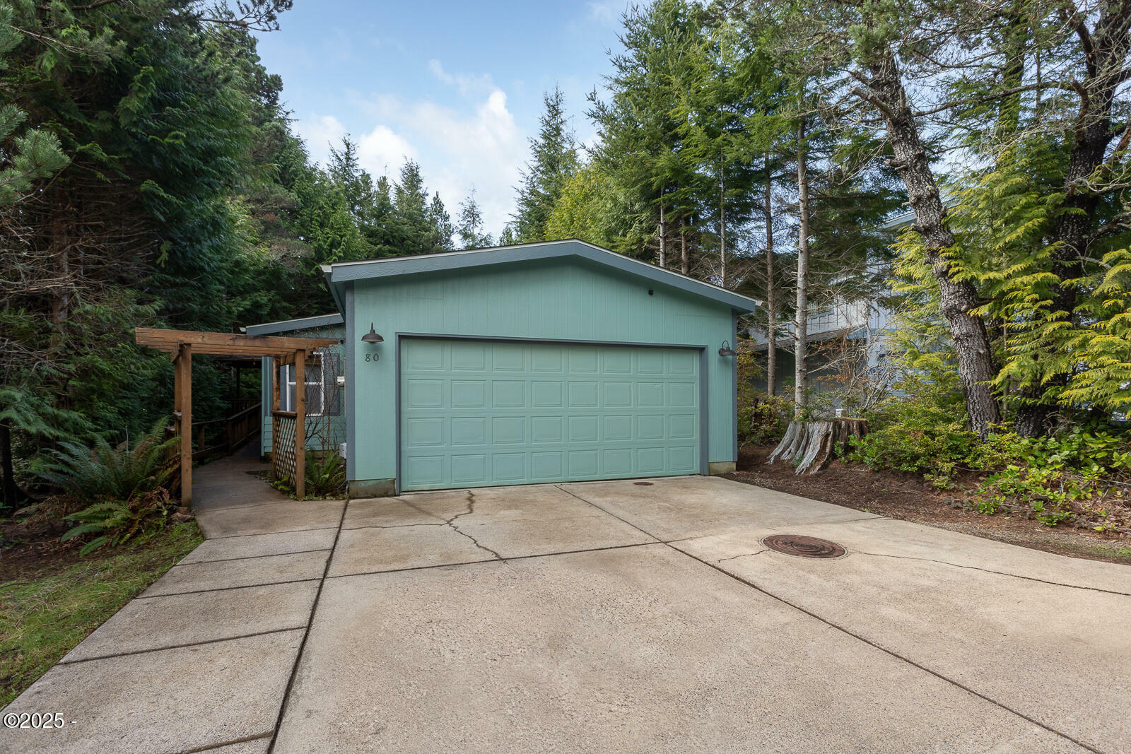 80 Seagrove Loop  Lincoln City OR 97367 photo