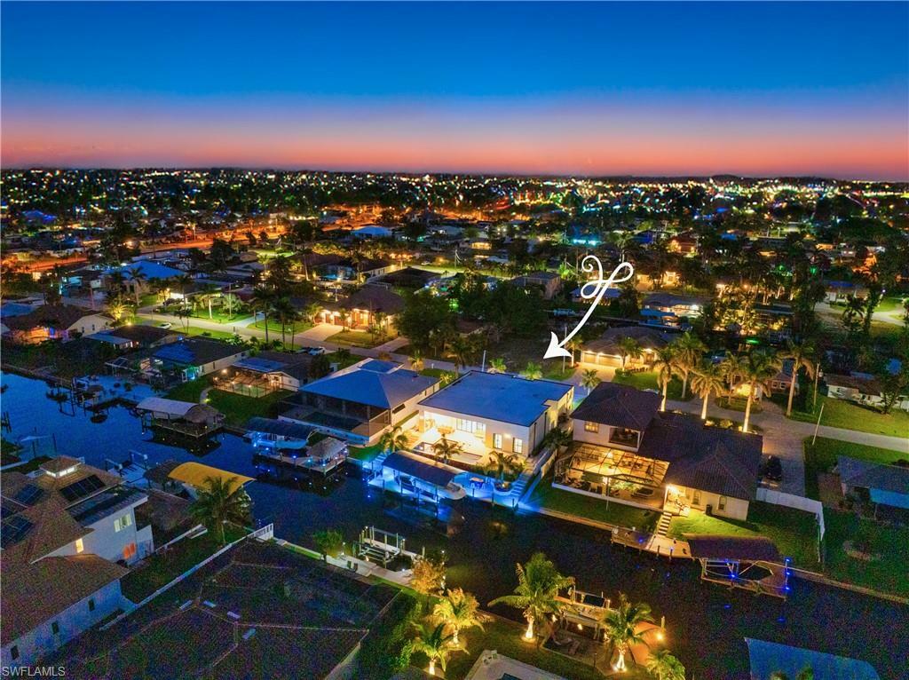 Property Photo: 836 Miramar Ct FL 33904