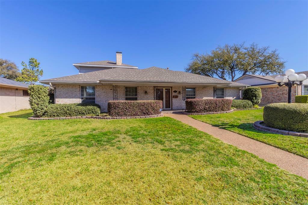 Photo de la propriété:  2881 Selma Lane  TX 75234 
