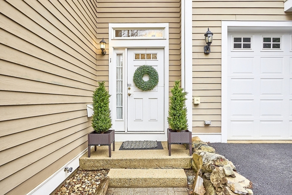 Property Photo: 820 Main Street 1 MA 01880