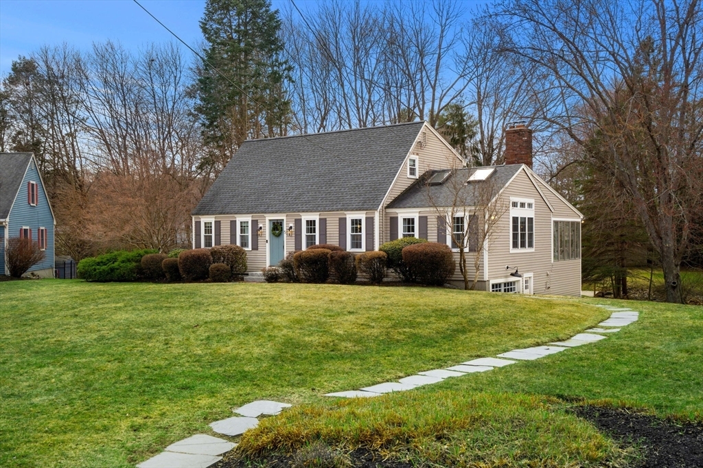 Property Photo: 5 Ivanhoe Lane MA 01810