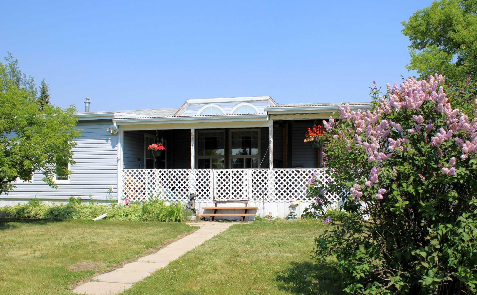 33009 Range Road 55 47  Rural Mountain View County AB T0M 1X0 photo