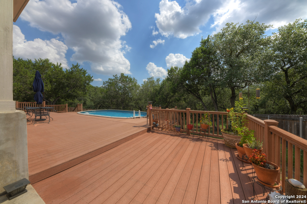 Property Photo: 857 San Fernando Ln TX 78132