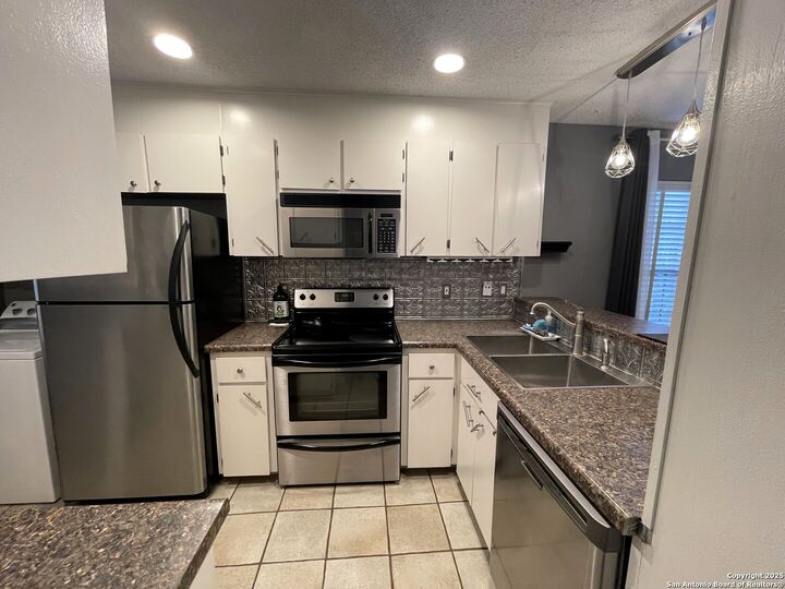 Property Photo:  11815 Vance Jackson 601A  TX 78230 