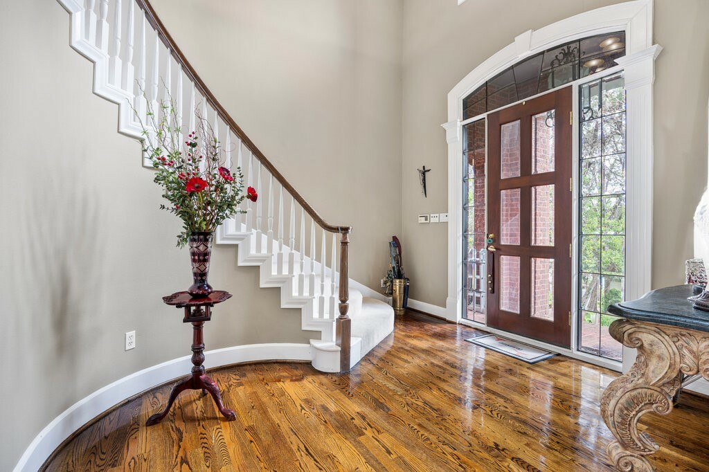Property Photo: 1108 Elder Circle TX 78733