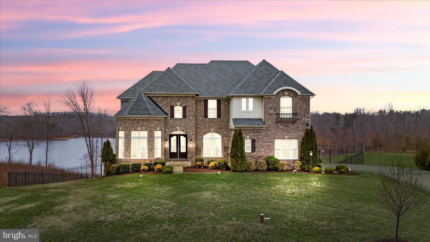 Property Photo: 30 Walden Pond Court VA 22406