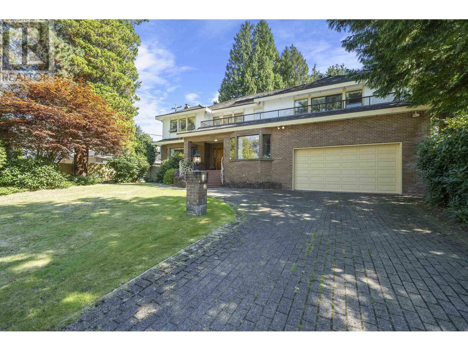 Property Photo: 6668 Selkirk Street BC V6P 4G8