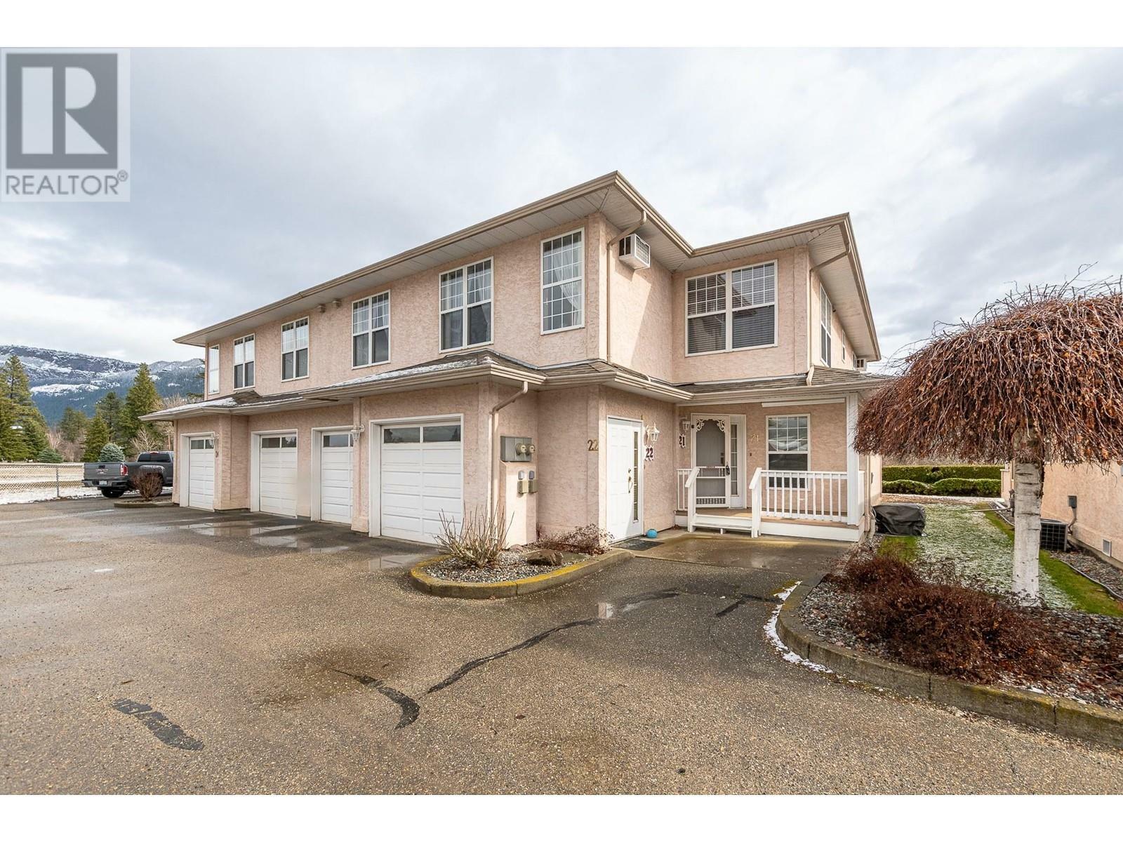 Photo de la propriété: 303 Regent Avenue 21 BC V0E 1V2