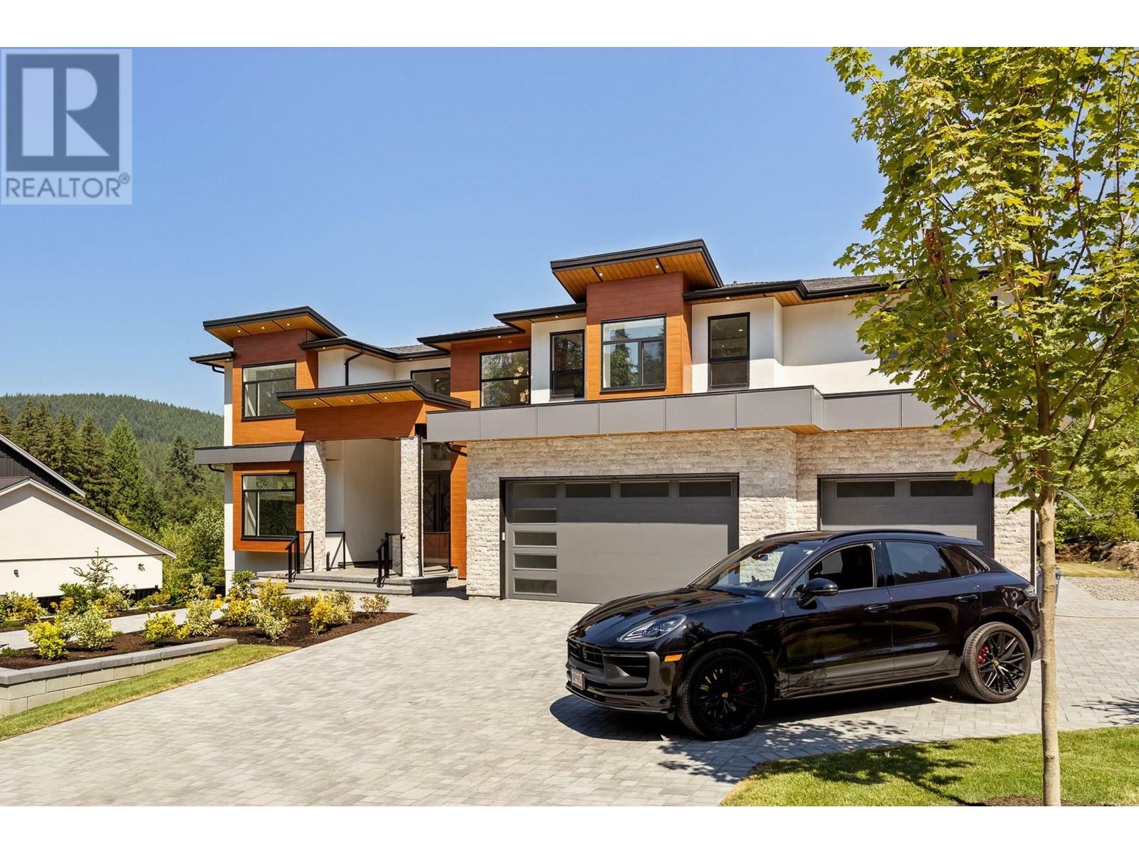 Property Photo: 2961 Eaglecrest Drive BC V3H 5G6