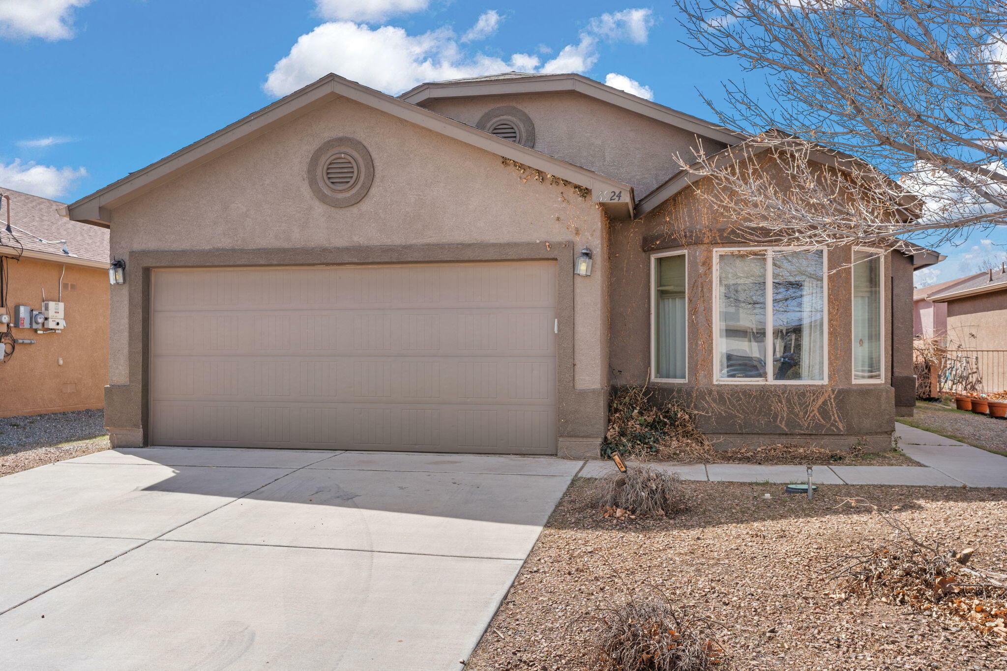 Property Photo: 6924 Tijeras Creek Road NW NM 87114