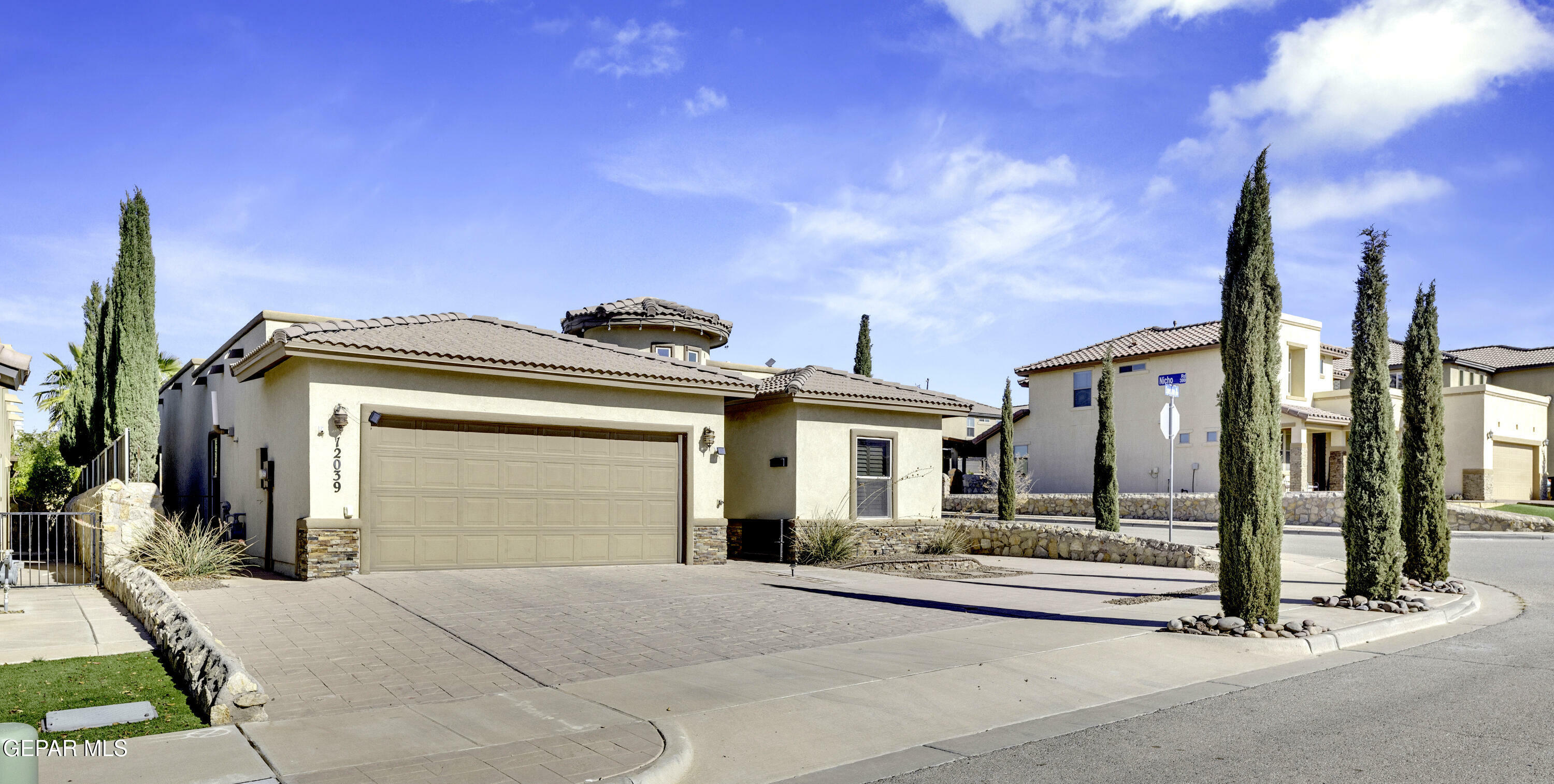 12039 Equestrian Road  El Paso TX 79928 photo