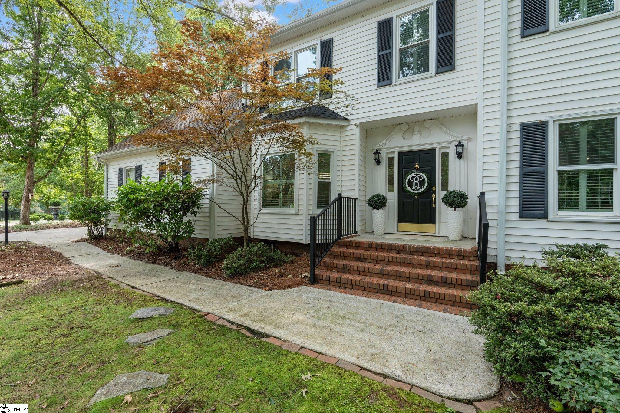 Property Photo: 4 Sandstone Court SC 29687