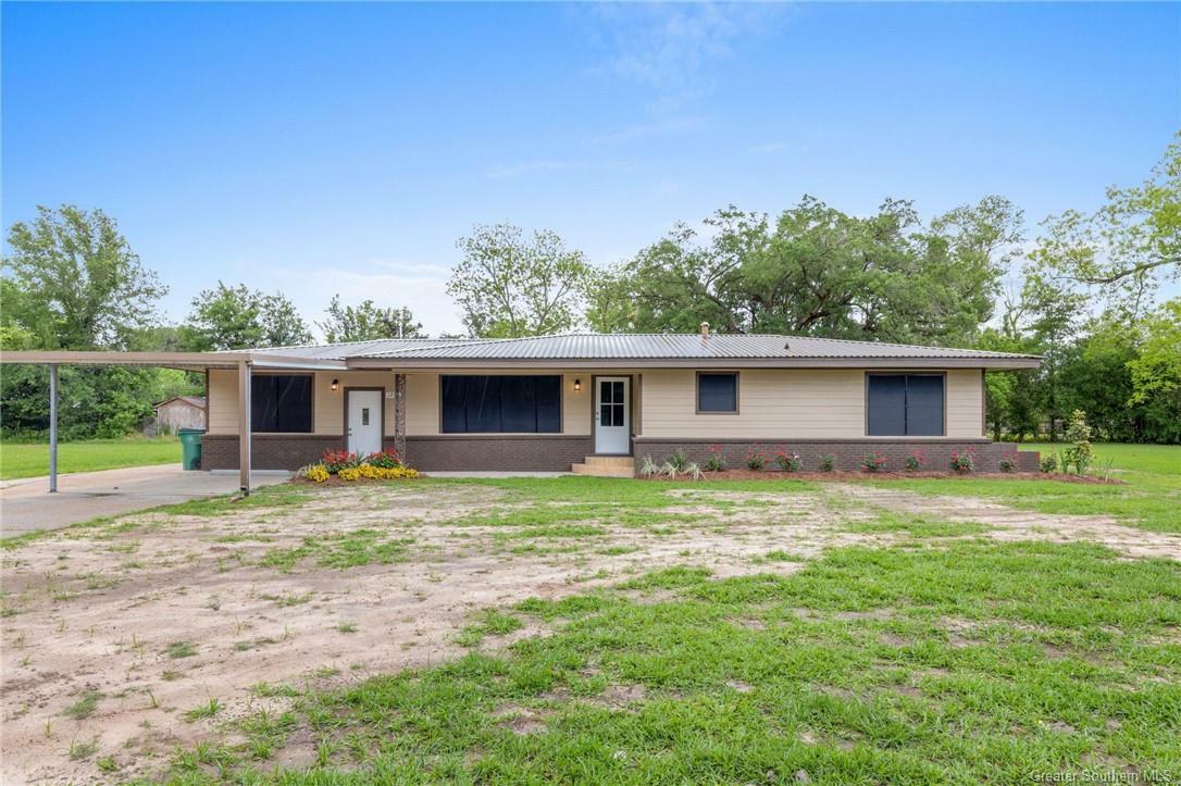 Property Photo: 1205 West Street LA 70668