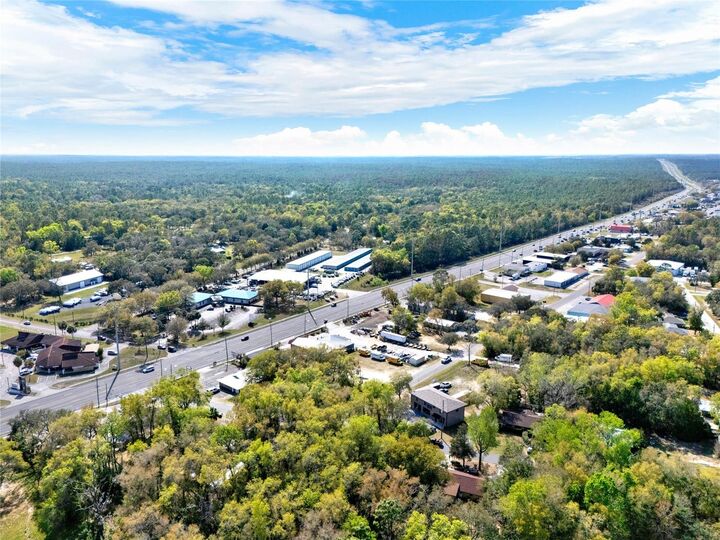 Property Photo:  709 S Smith Avenue  FL 34453 