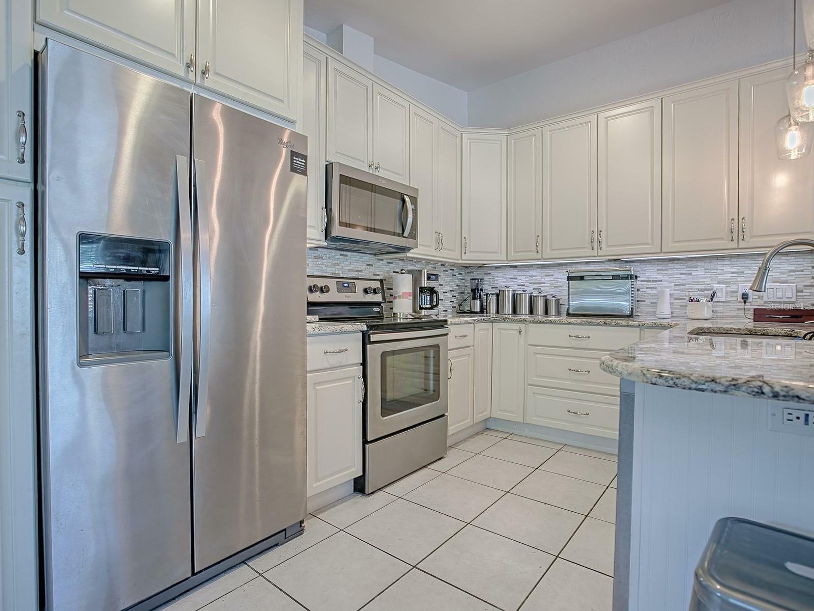 Property Photo: 500 E Crystal Lake Street FL 32806