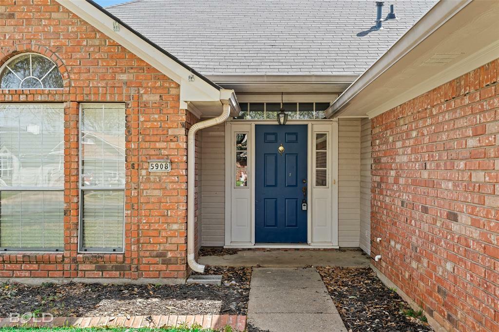 Property Photo: 5908 Stockwood Street LA 71111