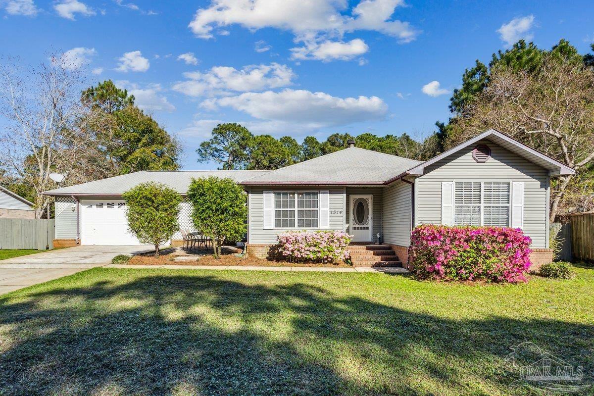 1514 Bay Woods Rd  Gulf Breeze FL 32563 photo