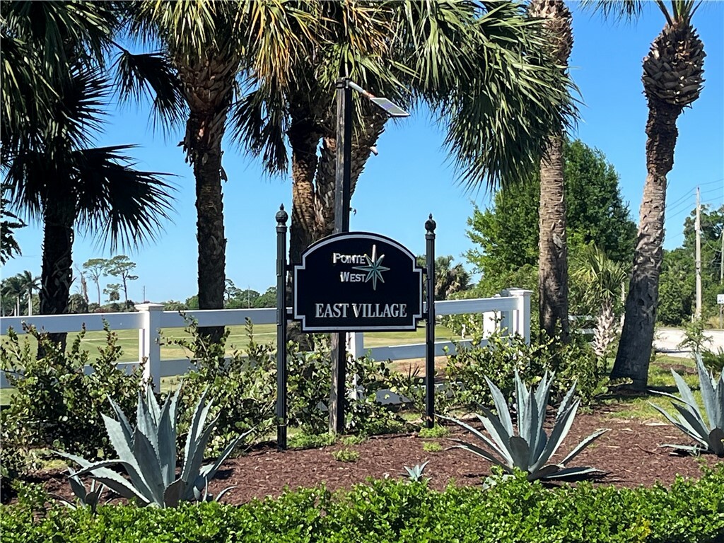 Property Photo:  1475 Earlsferry Avenue  FL 32966 