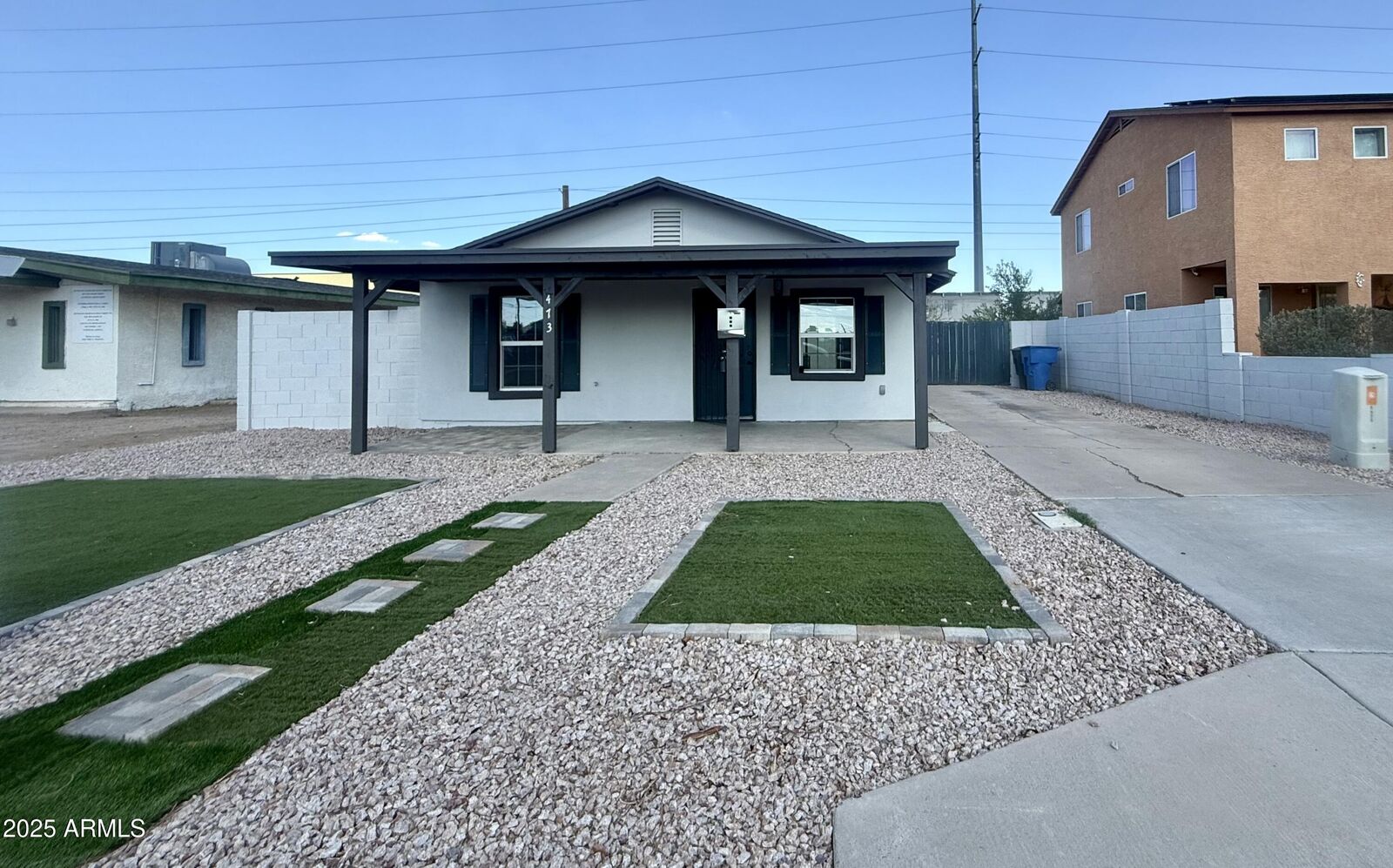 Property Photo: 473 S Delaware Street AZ 85225