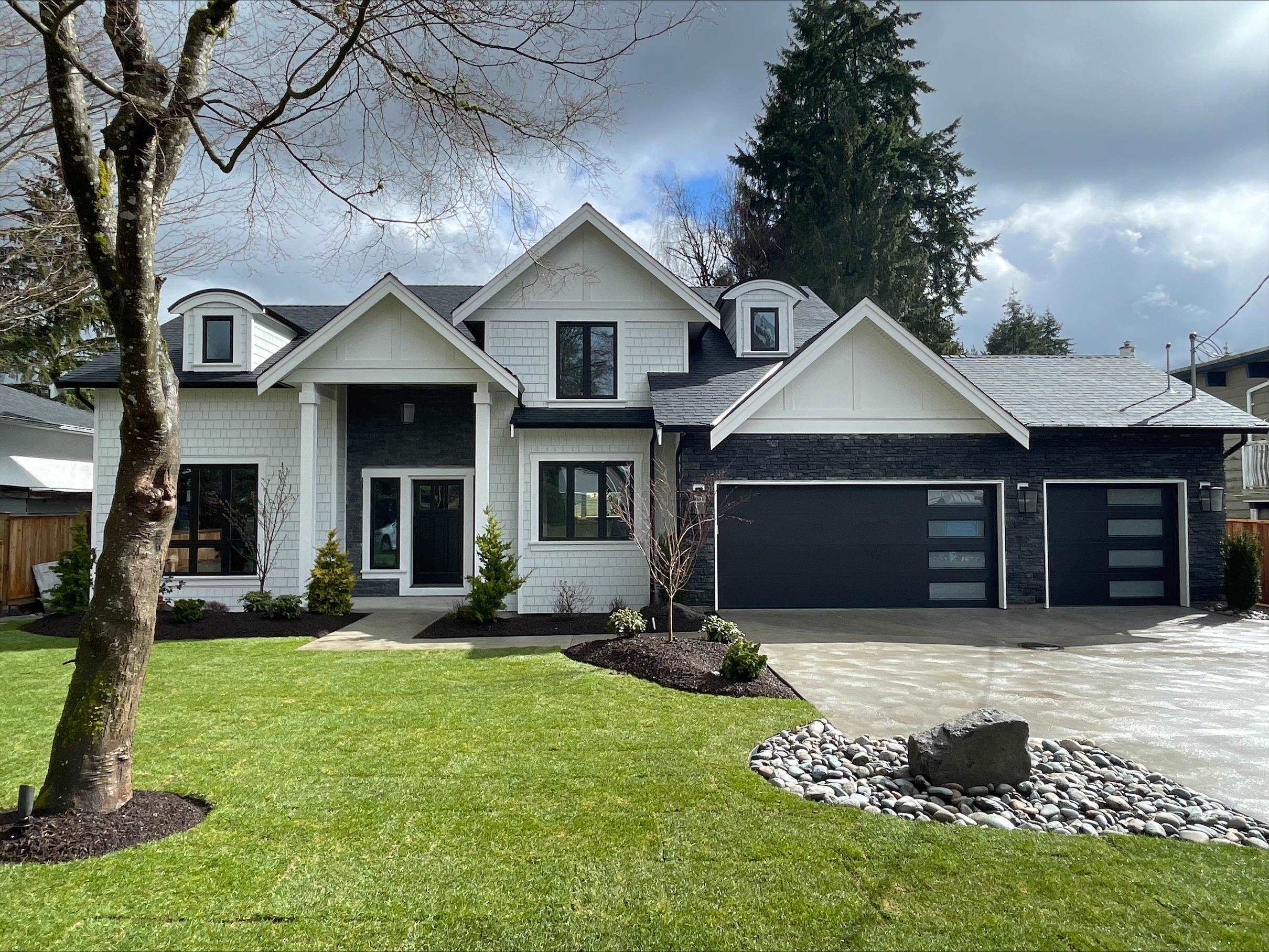Property Photo: 2882 Crestlynn Drive BC V7J 2S4