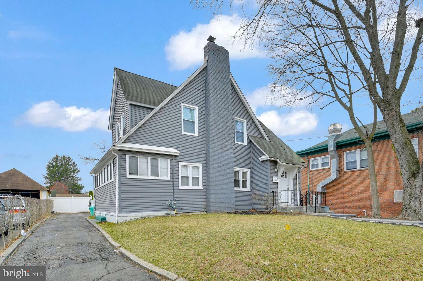 Property Photo: 585 Parkway Avenue NJ 08618
