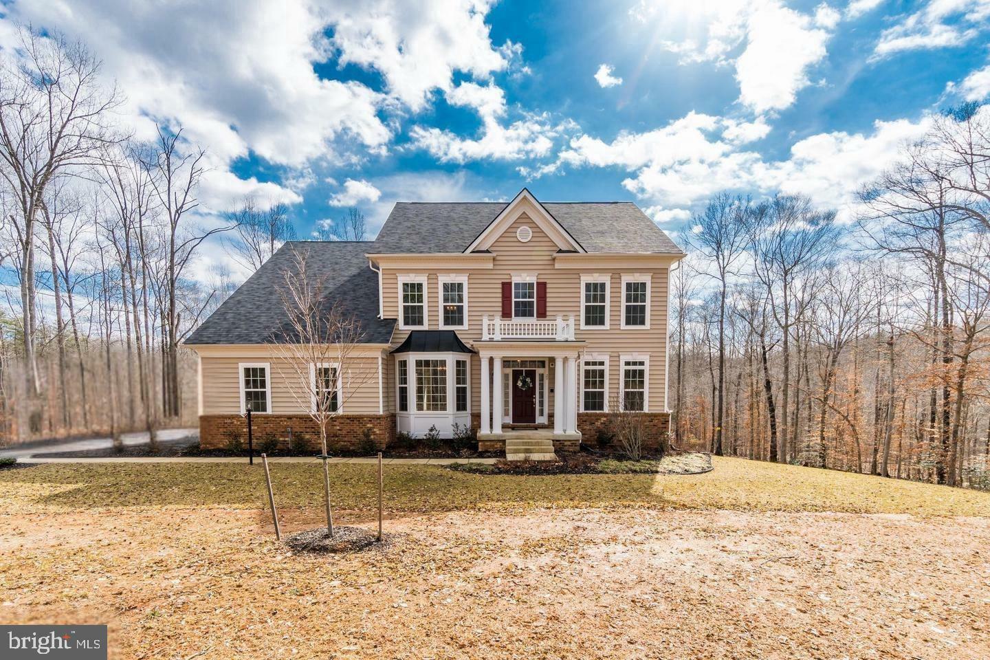 Property Photo: 20 Glenbogle Lane VA 22556