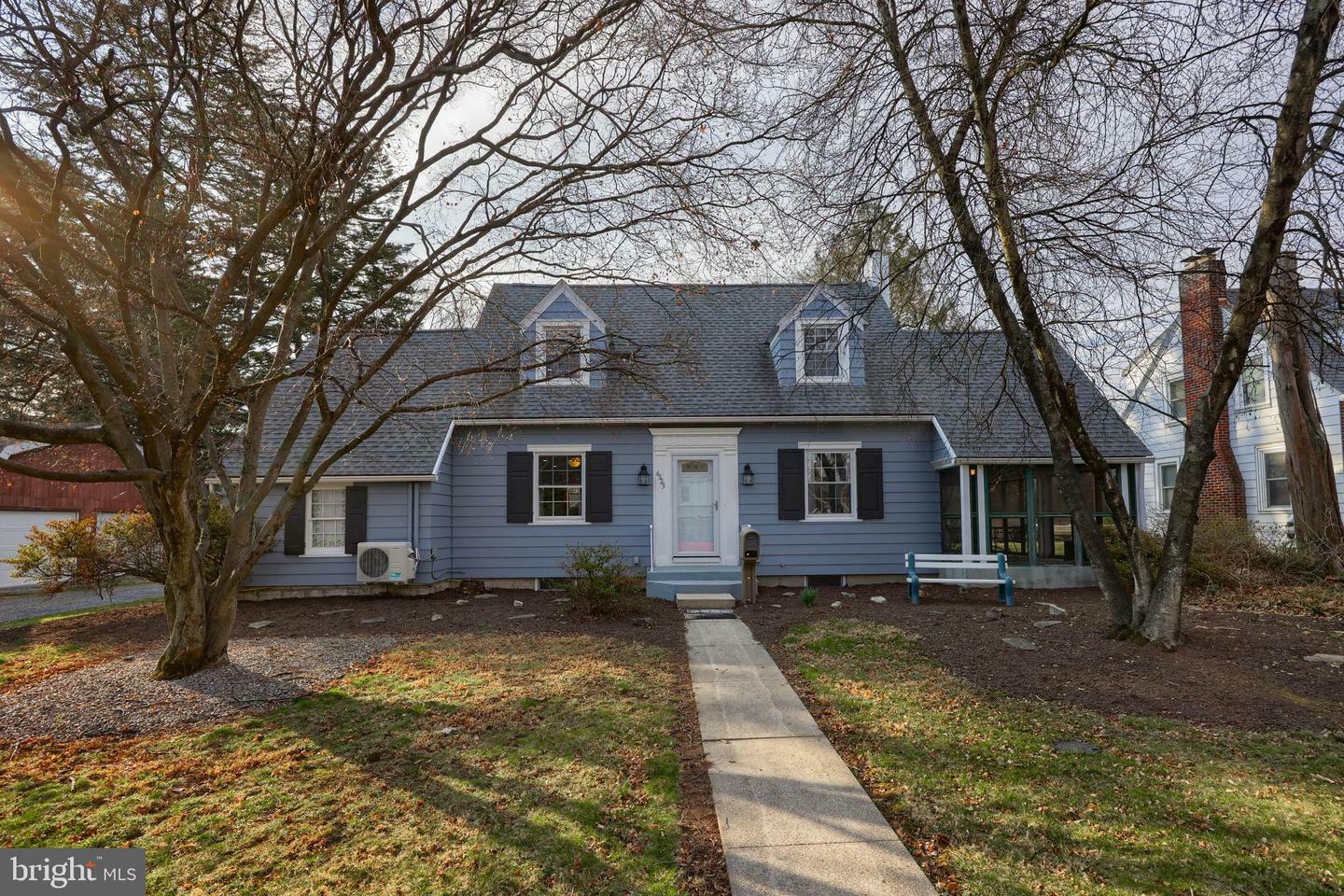 4323 Plymouth Street  Harrisburg PA 17109 photo