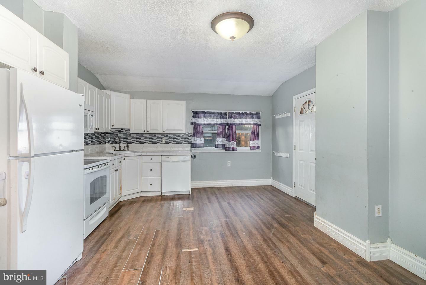 Property Photo: 6731 Huntingdon Street PA 17111