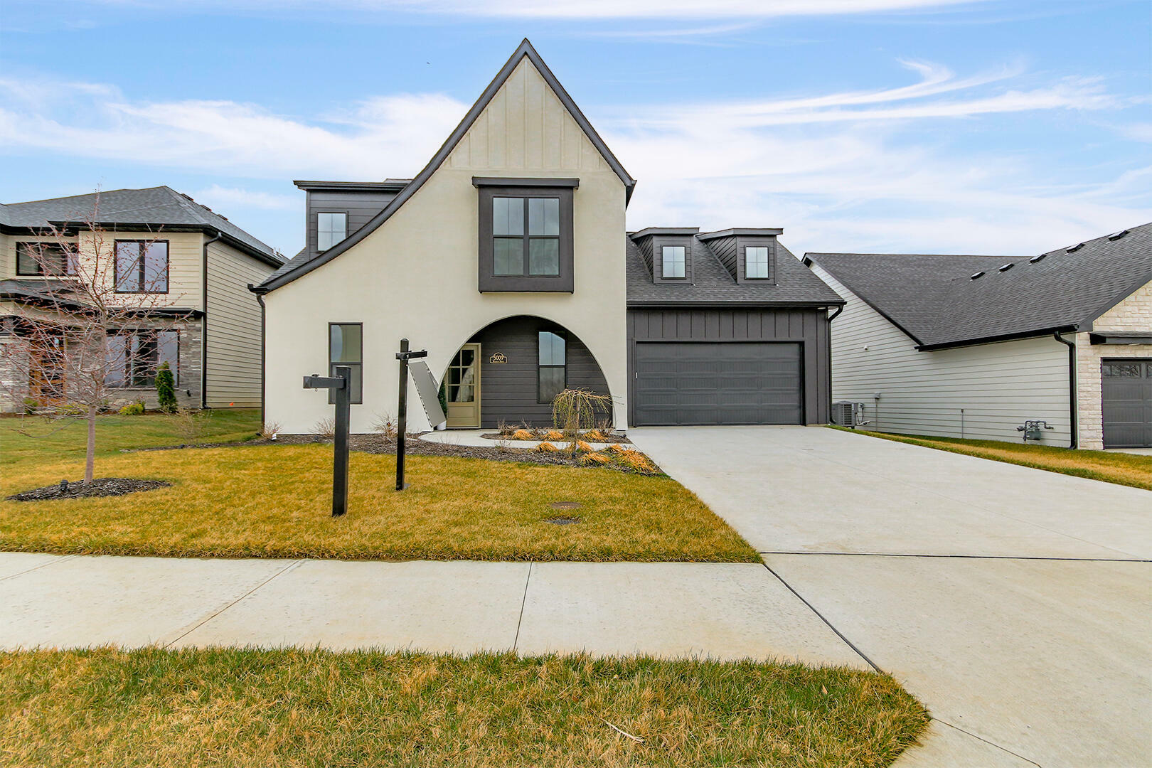 5009 Whisper Dr  Columbia MO 65203 photo
