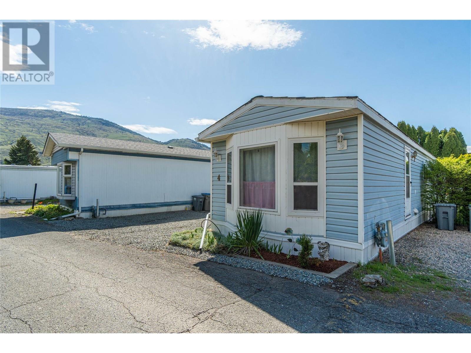 Property Photo: 2805 Westsyde Road 4 BC V2B 7E1