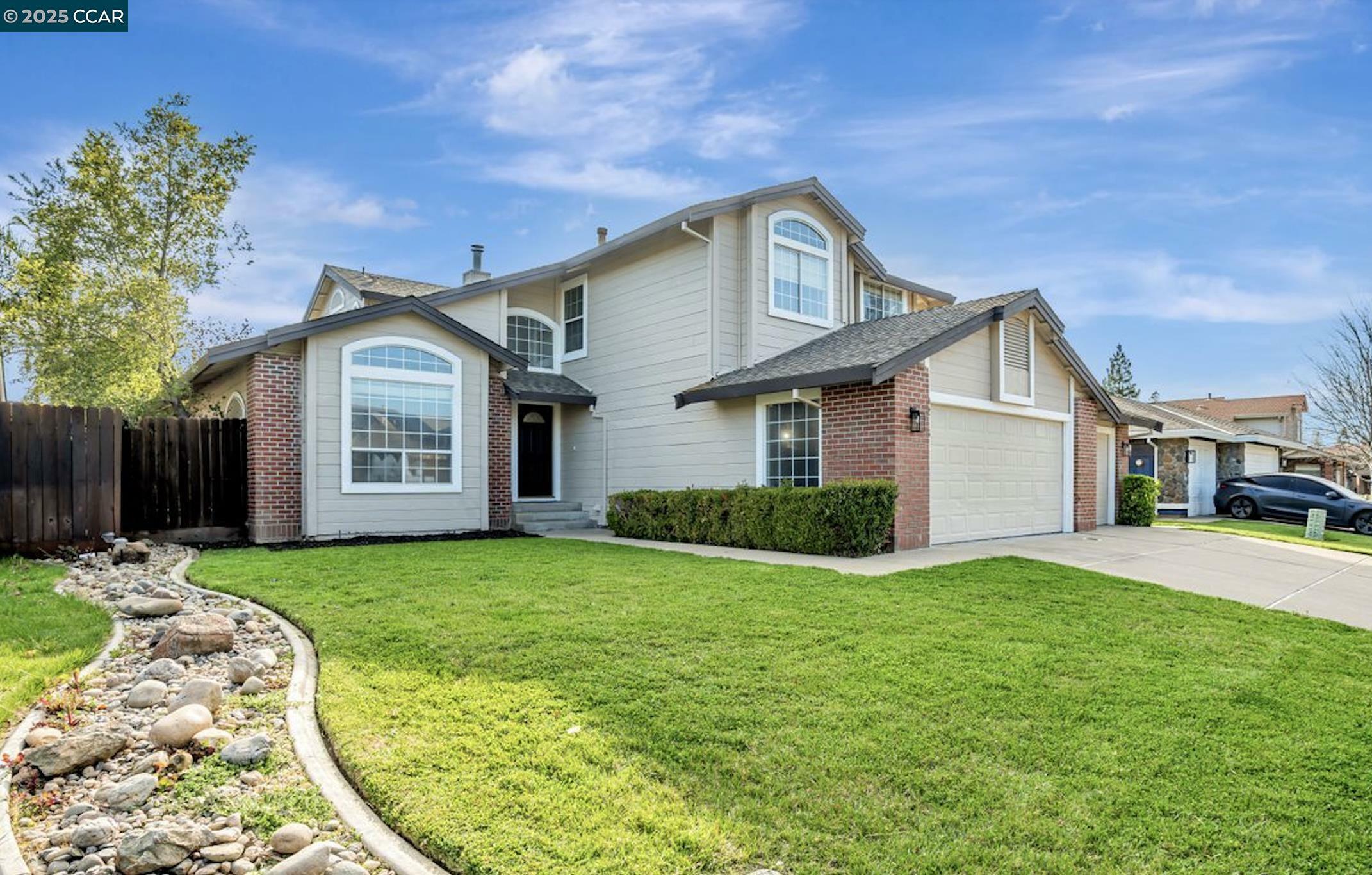 Property Photo: 9218 Decorah Way CA 95624
