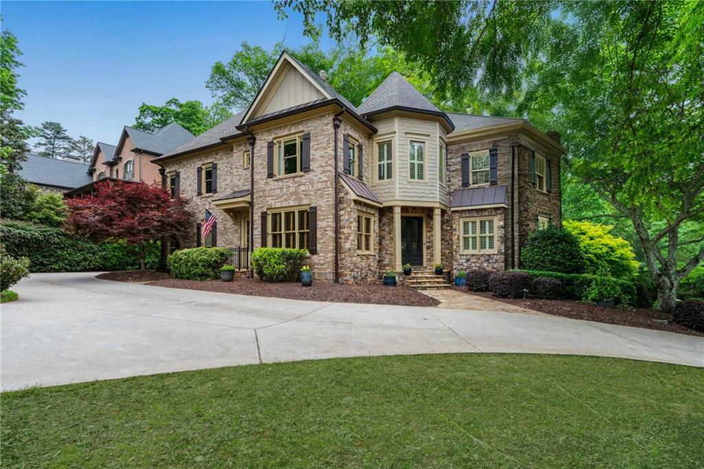 Property Photo: 2260 Wood Falls Drive GA 30041