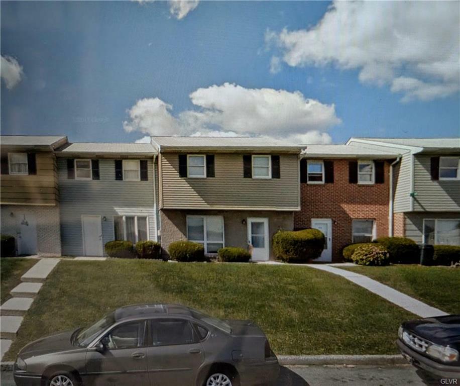 107 East Hillcrest Lane C26  Slatington Borough PA 18080 photo