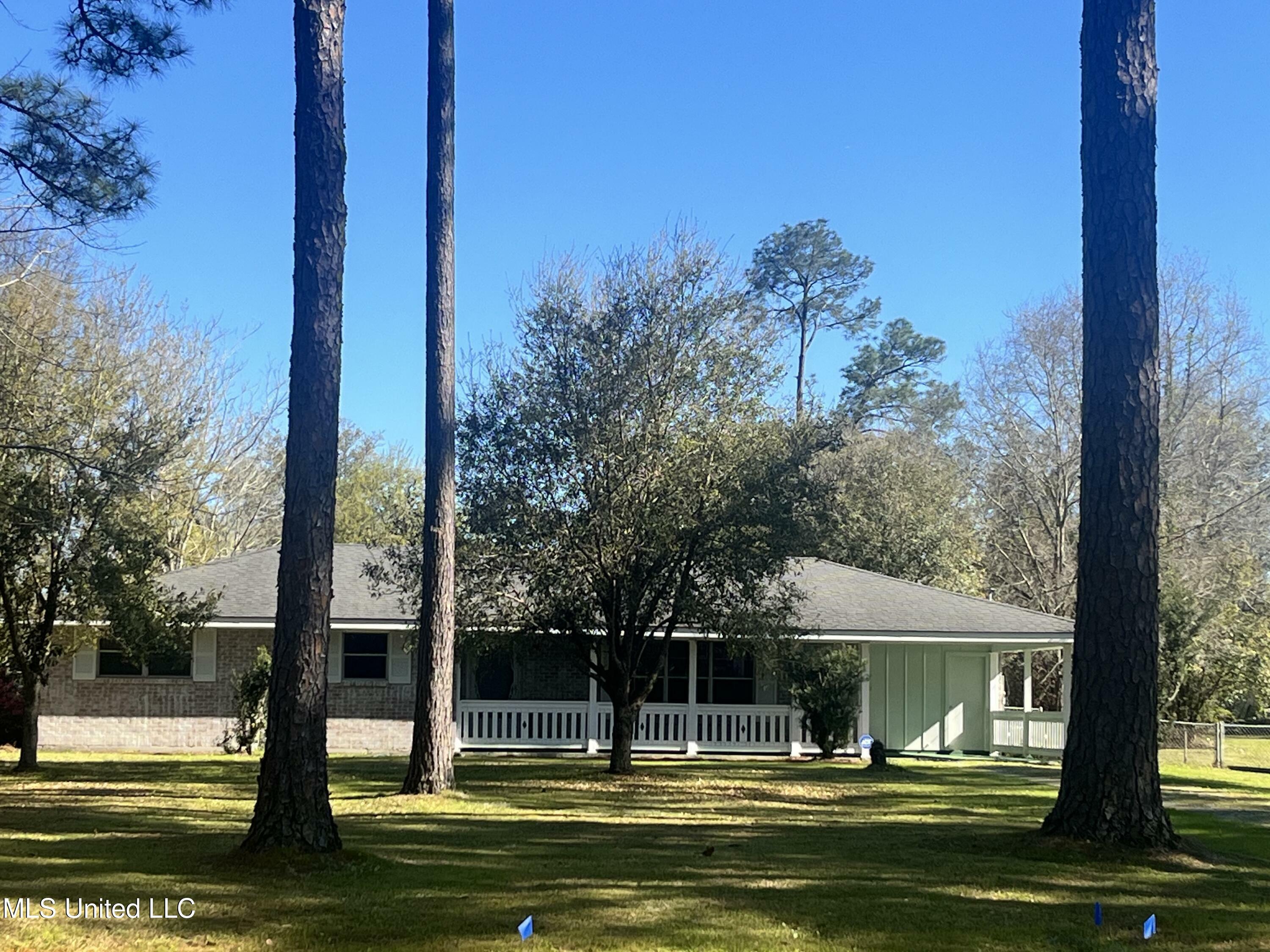Property Photo: 55 54th Street MS 39507