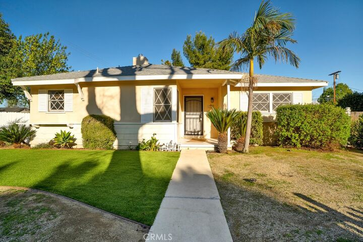 Property Photo:  7962 Cozycroft Avenue  CA 91306 