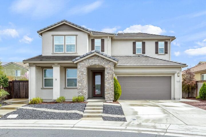 Property Photo: 4129 Hydra Circle CA 95747