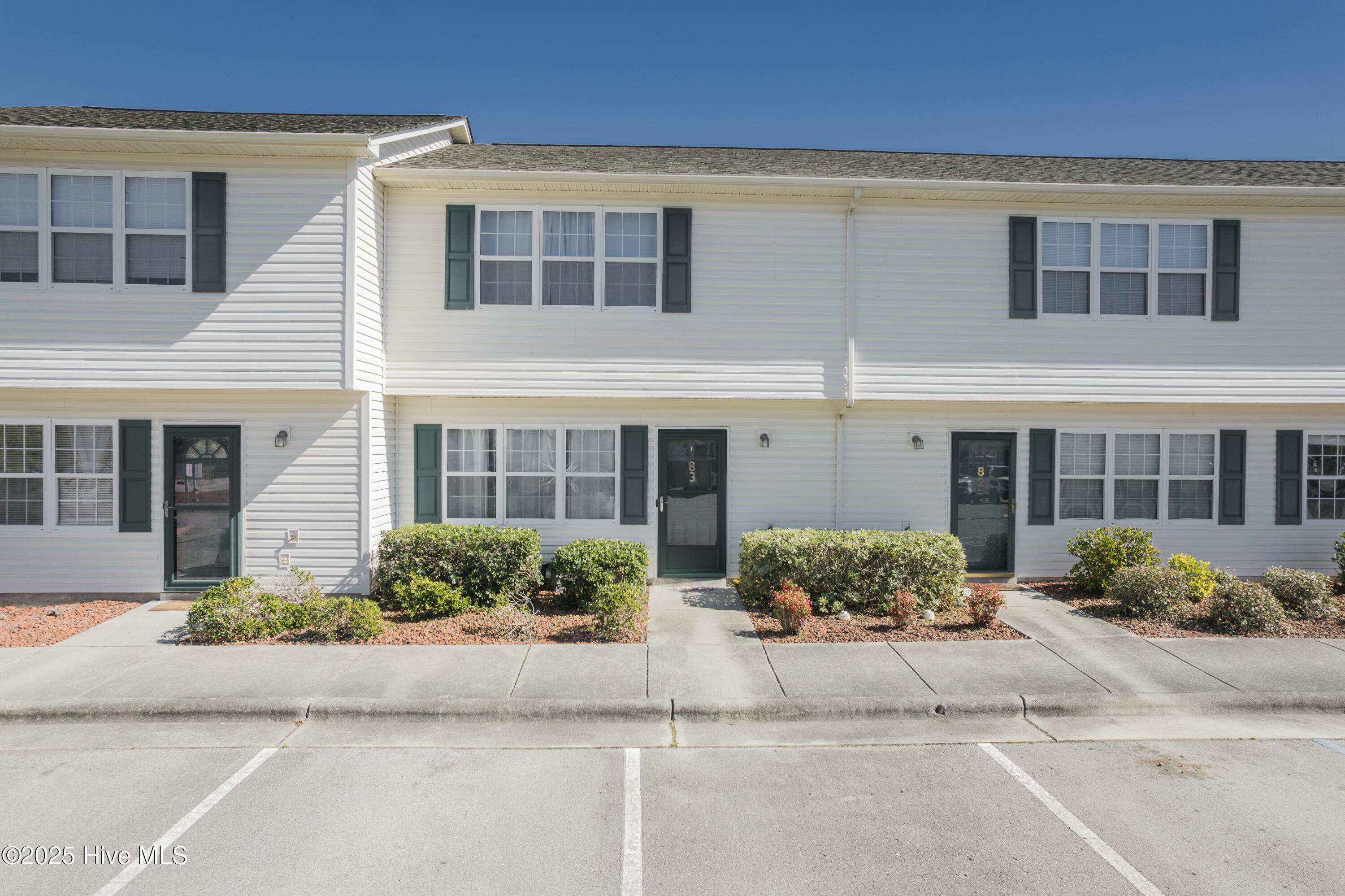 Property Photo: 83 Crush Court NC 28584