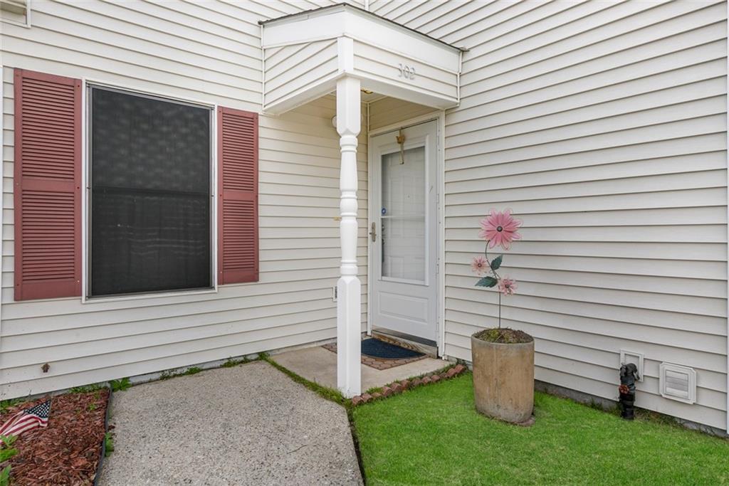 Property Photo: 302 Bogie Drive 25D LA 70460