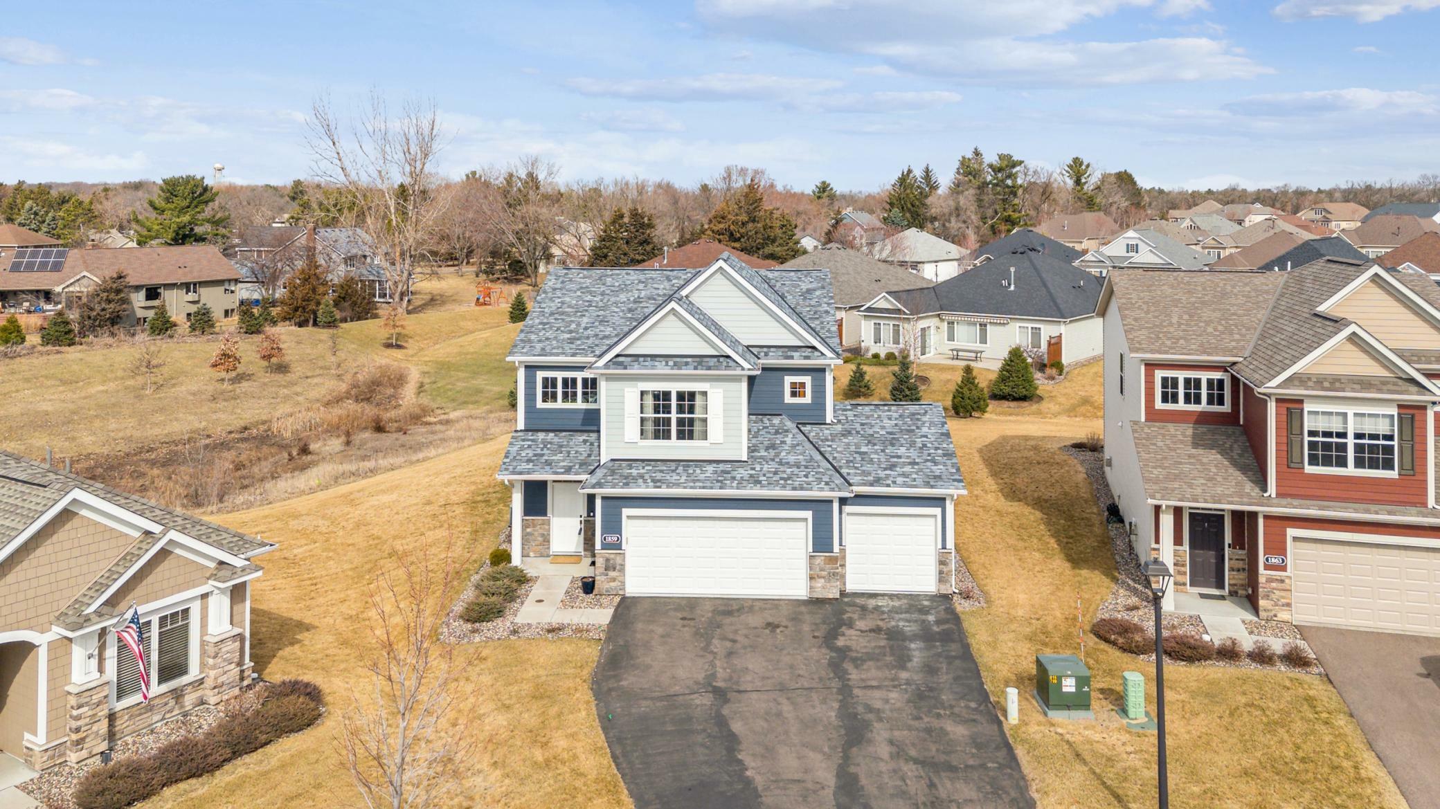 Property Photo: 1859 Hinsdale Circle WI 54016