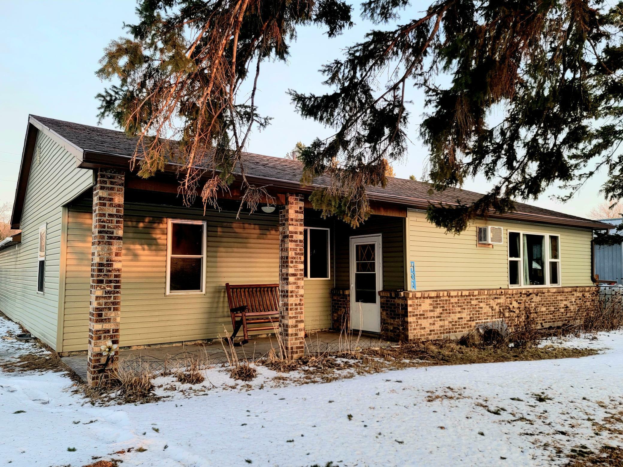 401 Main Avenue S  New York Mills MN 56567 photo