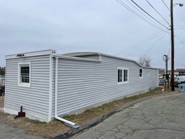 Property Photo:  278 Newbury Street 66  MA 01960 