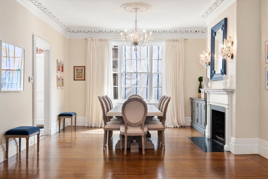 Property Photo: 41 Chestnut St MA 02108