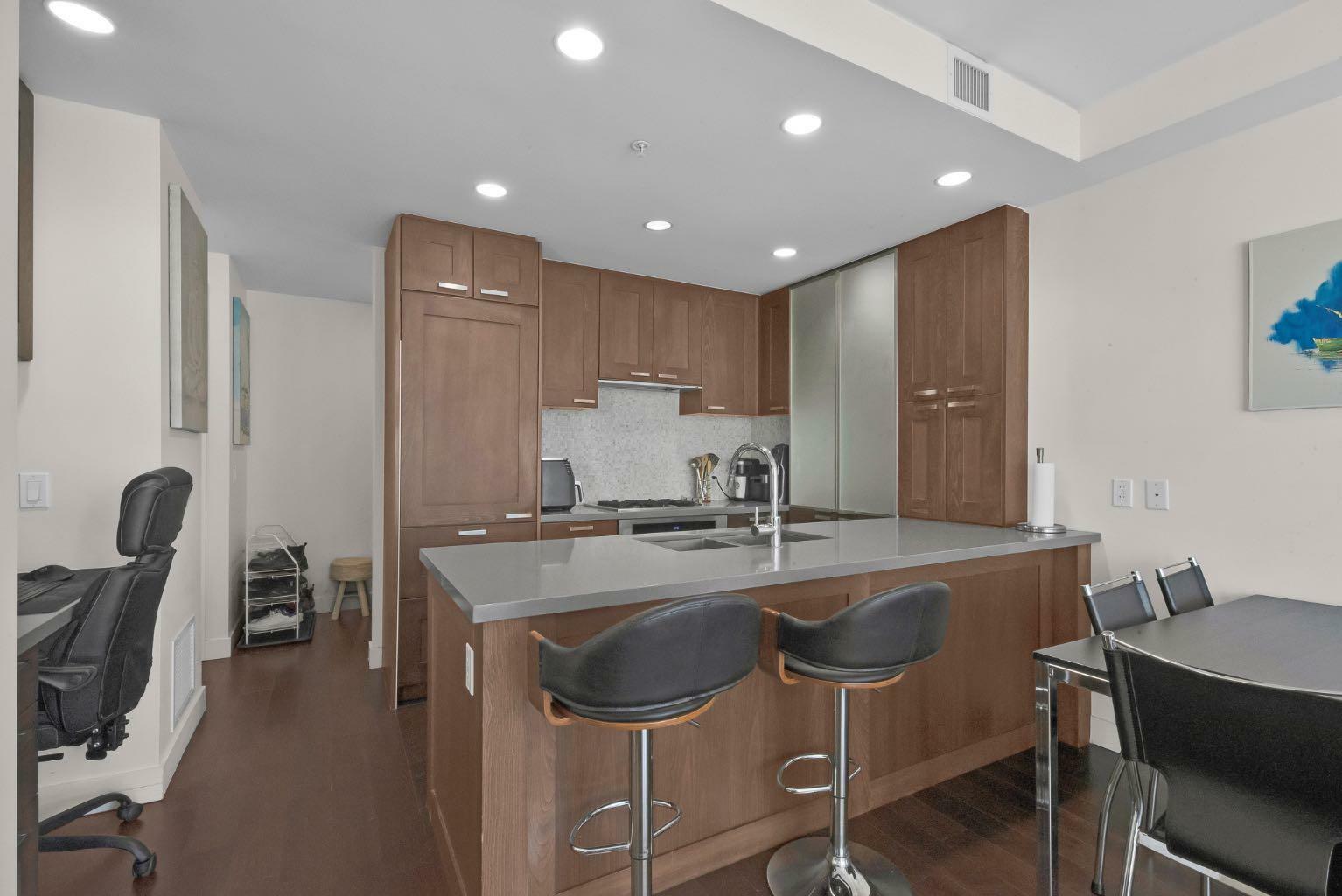 Property Photo: 222 Riverfront Avenue SW 2018 AB T2P 0S7
