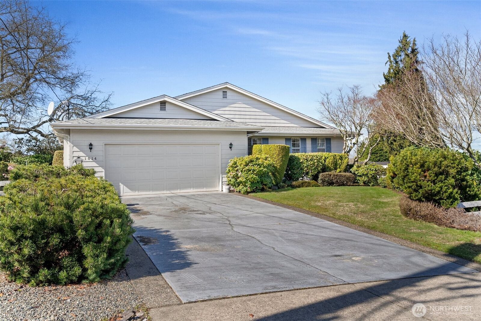 Property Photo:  1814 N Skyline Drive  WA 98406 