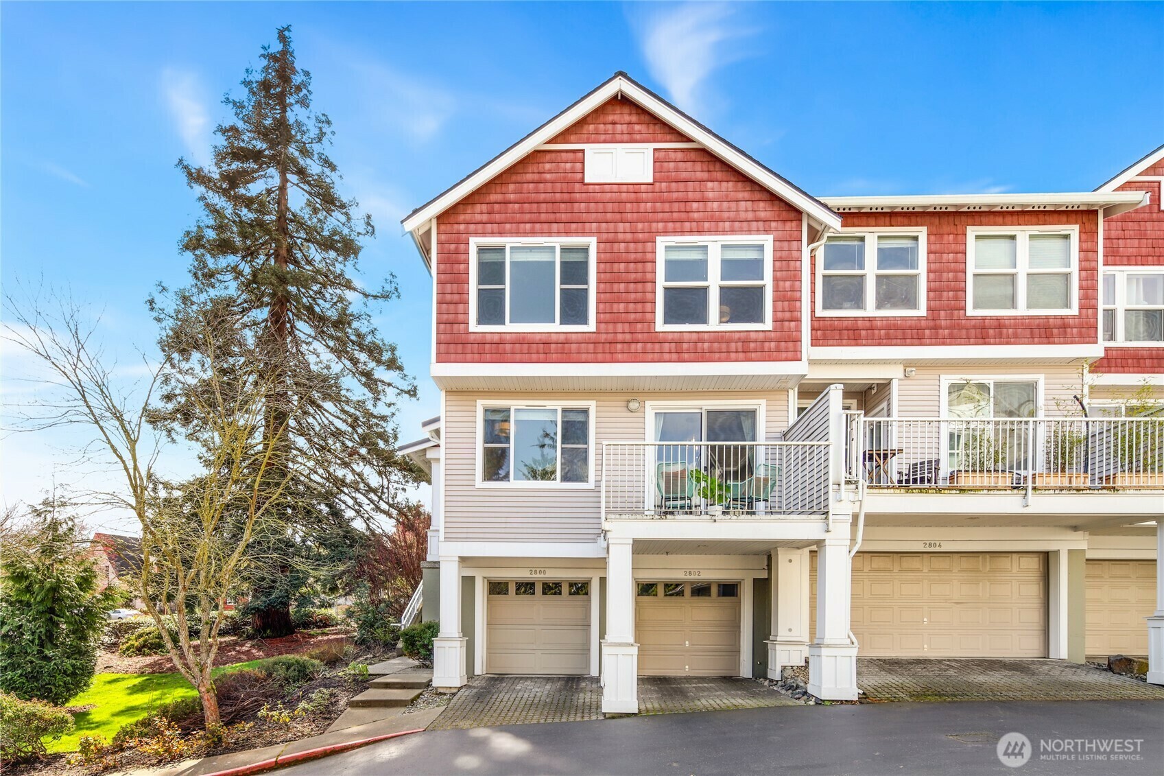 Property Photo:  2800 SW Raymond Street 207  WA 98126 